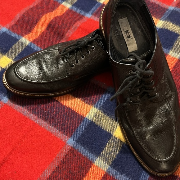 Joseph Abboud - Picture 7 of 11